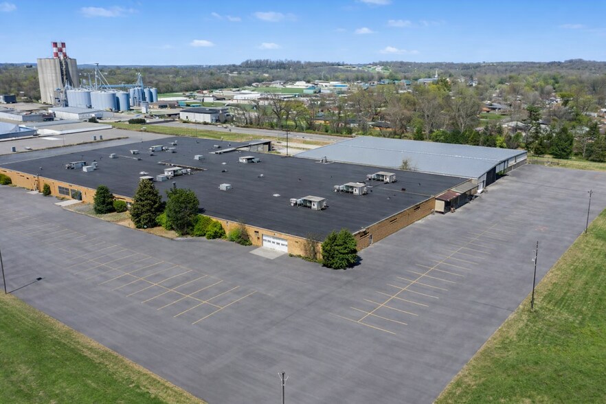 More Photos Of 1121 Skyline Dr, Hopkinsville Manufacturing For Lease