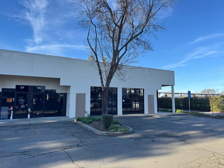 More Photos Of 1110 Industrial Ave, Petaluma Warehouse For Sale