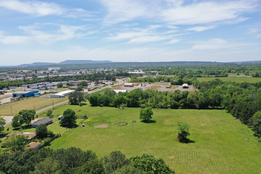 More Photos Of 206 Bradley Cove Rd, Russellville Land For Sale