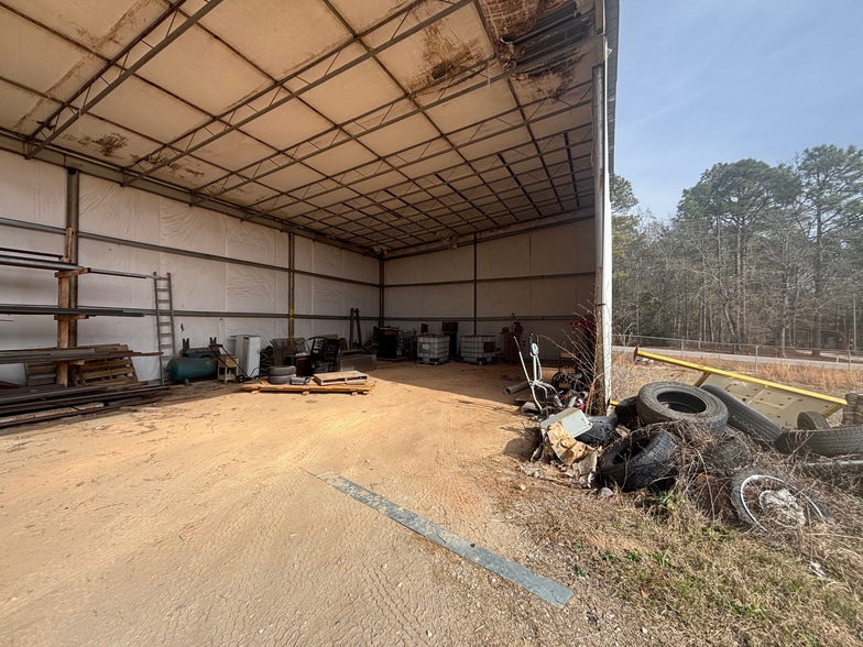 More Photos Of 424 Shelton Rd, West Columbia Industrial For Sale