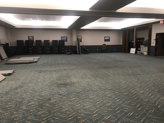 More Photos Of 1515 N Sanborn Blvd, Mitchell Office For Sale