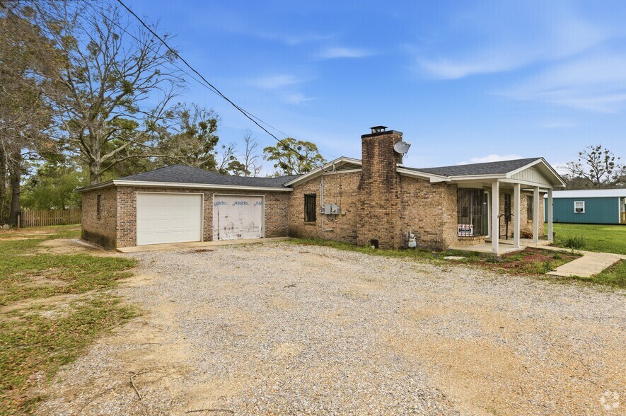 More Photos Of 7670 Theodore Dawes Rd, Theodore Office For Lease