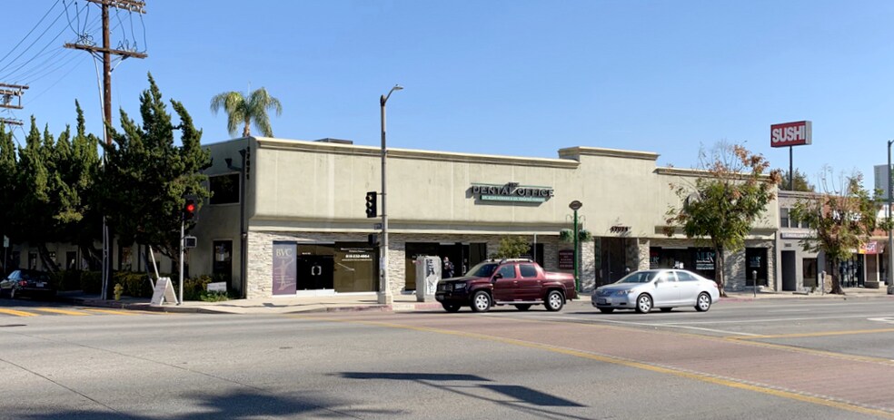 Primary Photo Of 17059-17071 Ventura Blvd, Encino Storefront Retail Office For Lease