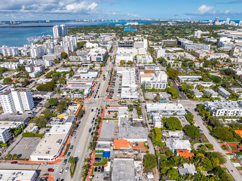 More Photos Of 1441 Alton rd, Miami Beach General Retail For Sale