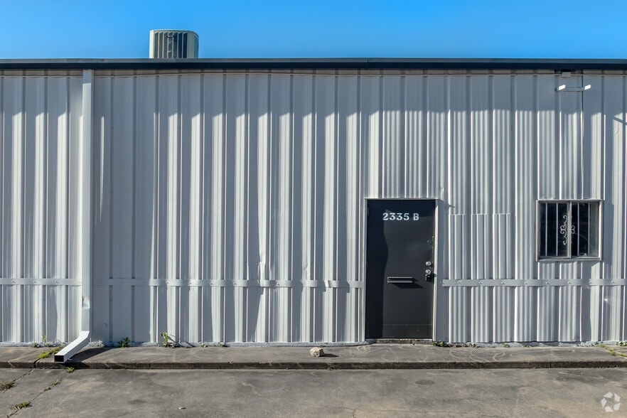 More Photos Of 2331 Wirtcrest Ln, Houston Unknown For Lease