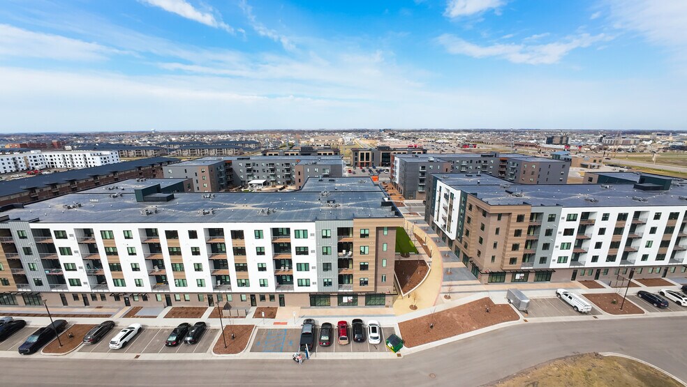 More Photos Of 5601 33rd Ave S, Fargo Apartments For Lease