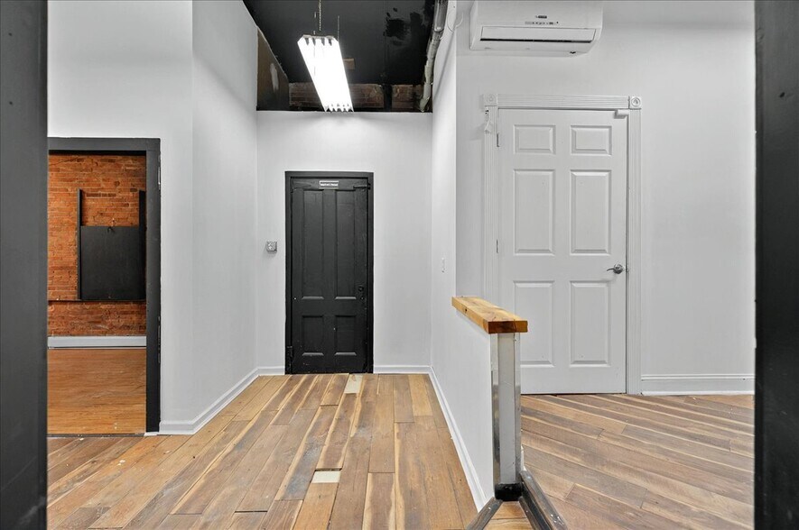 More Photos Of 80 W Circular St, Saratoga Springs Storefront For Lease