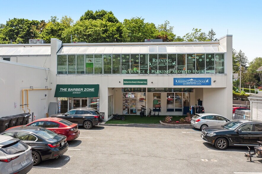More Photos Of 200 E Main St, Mount Kisco Freestanding For Sale