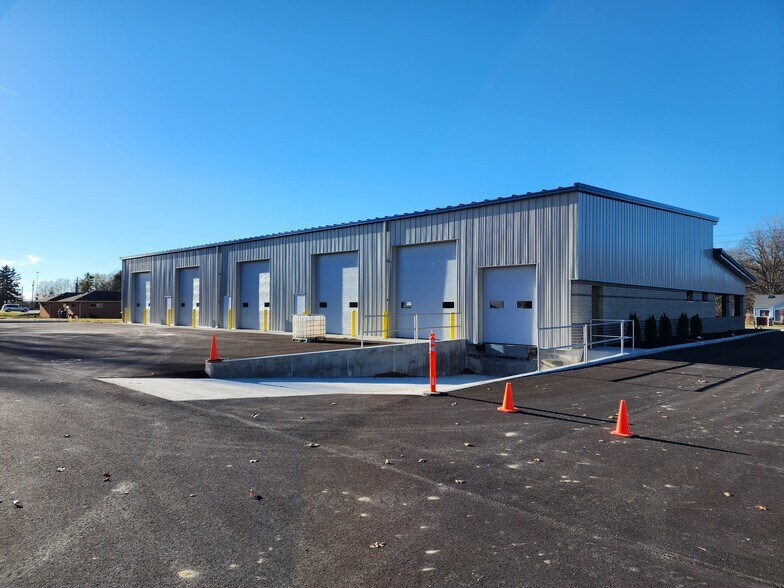 More Photos Of 31441 Lorain Road Rd, North Olmsted Light Manufacturing For Lease