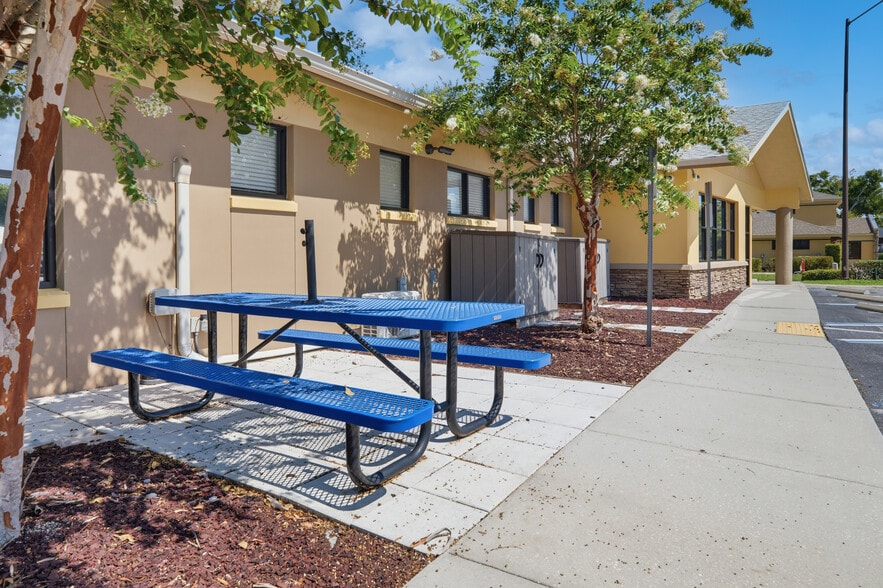 More Photos Of 1729 Lakeland Hills Blvd, Lakeland Medical For Sale
