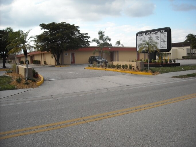 More Photos Of , Fort Myers Office For Sale