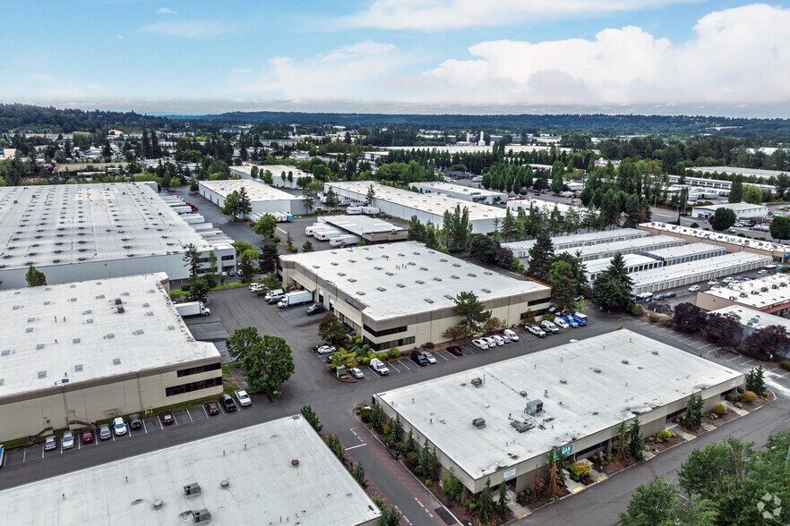 More Photos Of 8643-8649 S 212th St, Kent Warehouse For Lease