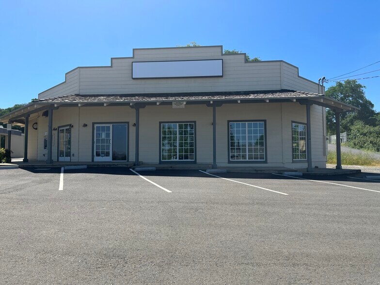 More Photos Of 11 Ridge Rd, Sutter Creek Bank For Lease