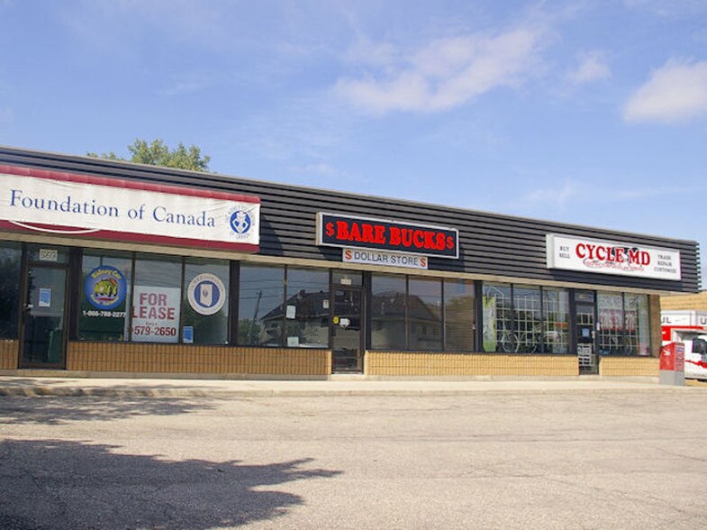 More Photos Of 569 Lancaster St W, Kitchener Freestanding For Lease
