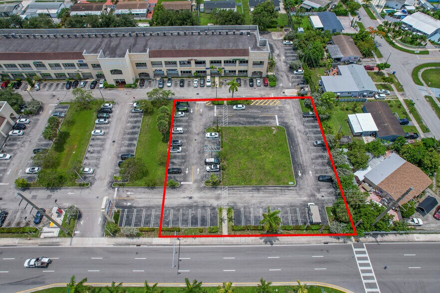 More Photos Of 4880-4898 NW 183rd - Outparcel st, Miami Gardens Land For Lease