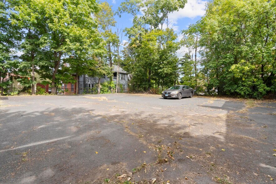 More Photos Of 4 Wethersfield Ave, Hartford Loft Creative Space For Sale