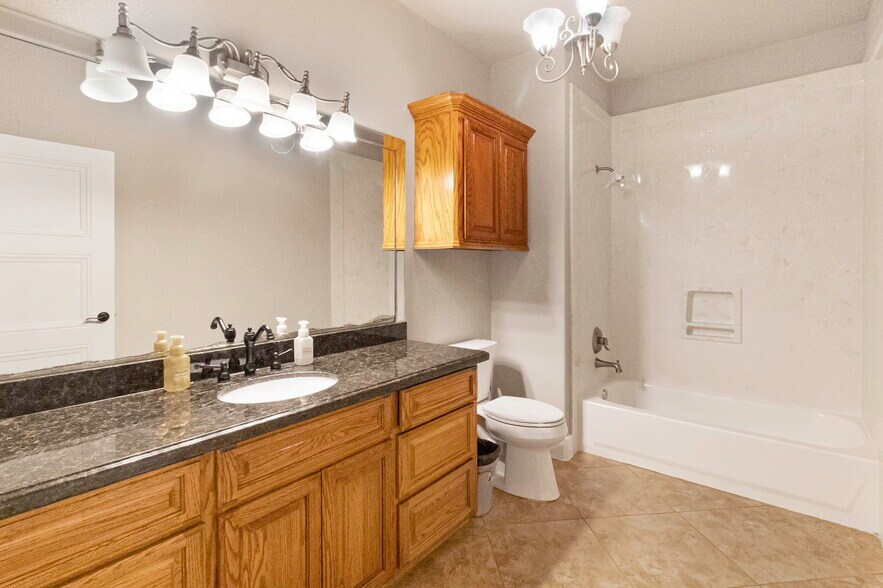 More Photos Of 7899 US Highway 190 W, Livingston Office Residential For Sale