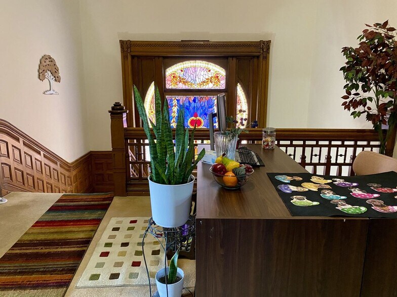 More Photos Of 1015 S 4th St, Louisville Office Residential For Sale