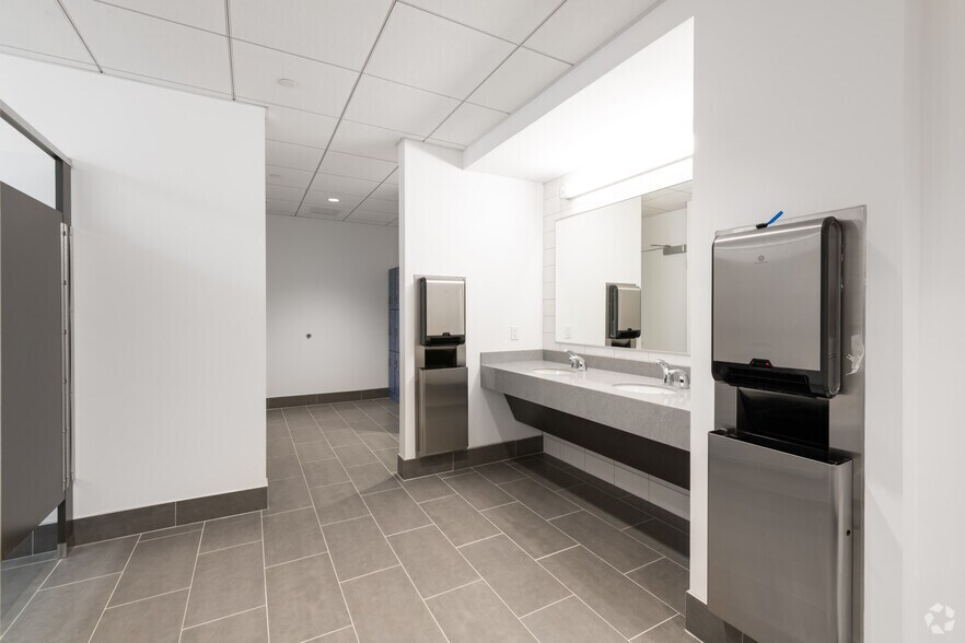 More Photos Of 200 Exchange St, Malden Office For Lease