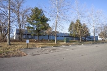 More Photos Of 805 Beachway Dr, Indianapolis Office For Sale