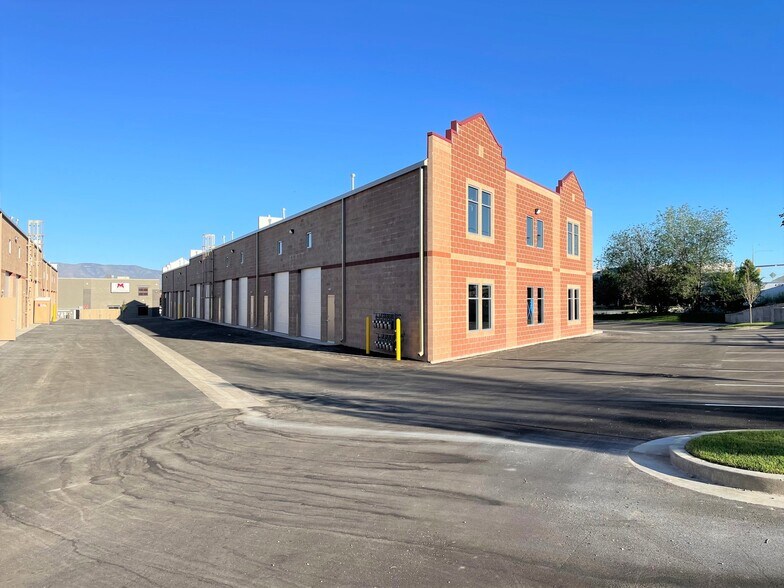 More Photos Of 1280 S 1380 W, Orem Flex For Sale