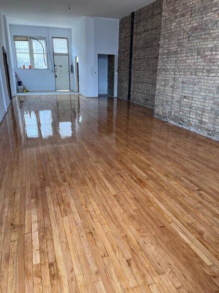 More Photos Of 2134 S 61st Ave, Cicero General Retail For Lease