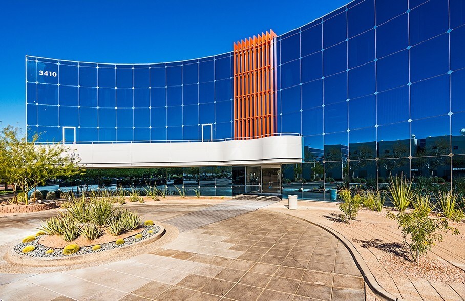 More Photos Of 3410 E University Dr, Phoenix Office For Lease