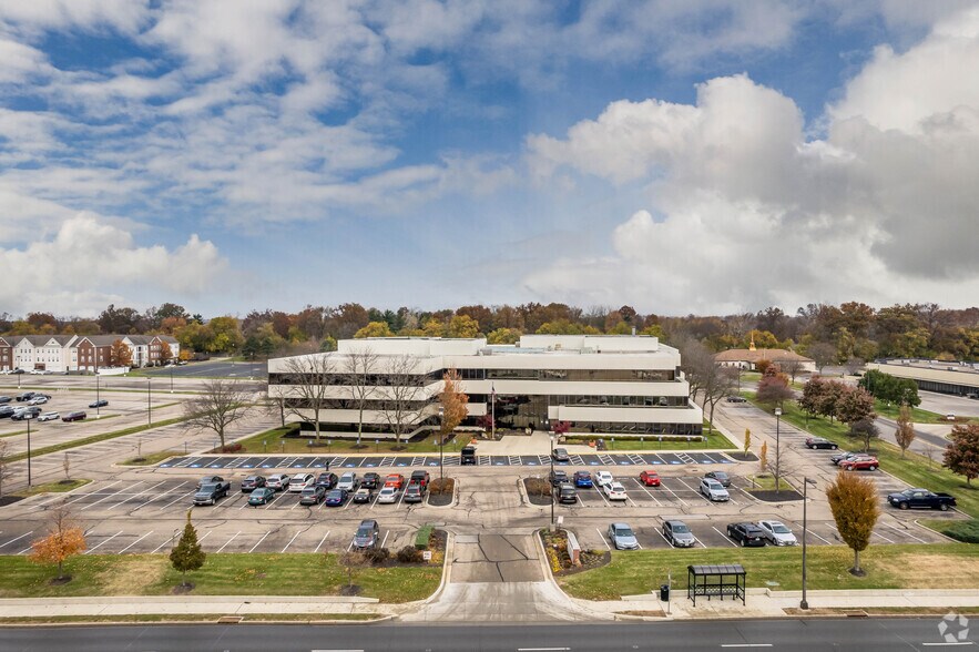 More Photos Of 200 E Campus View Blvd, Columbus Office For Lease