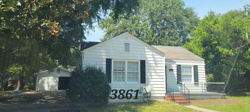 Primary Photo Of , Macon-Bibb Unknown For Sale