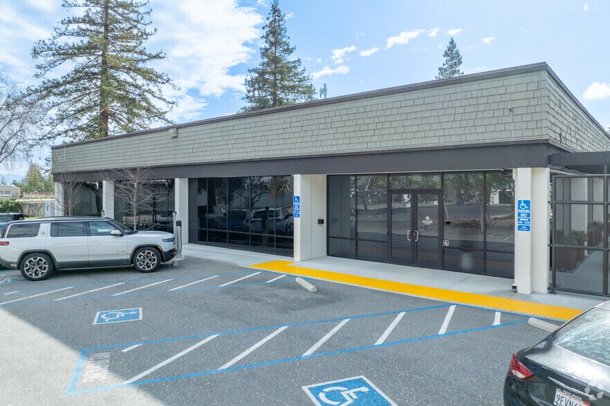 More Photos Of 10201 Bubb Rd, Cupertino Research And Development For Lease