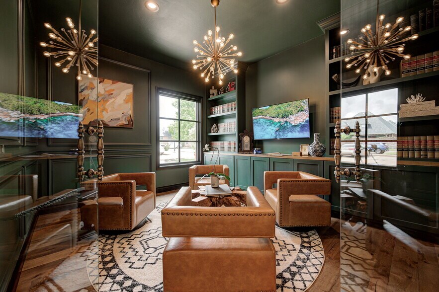 More Photos Of 2917 NW 156th St, Edmond Office Residential For Sale