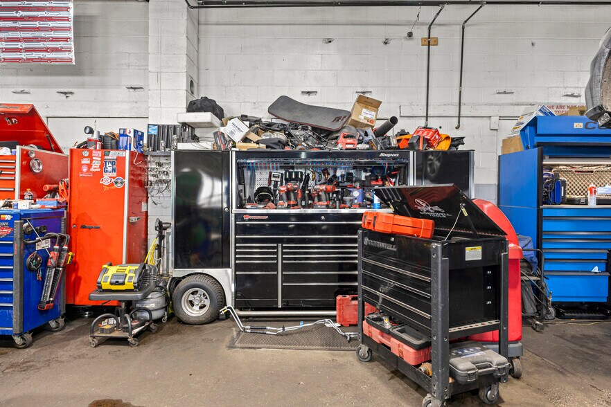 More Photos Of 2401 Fort St, Trenton Warehouse For Sale