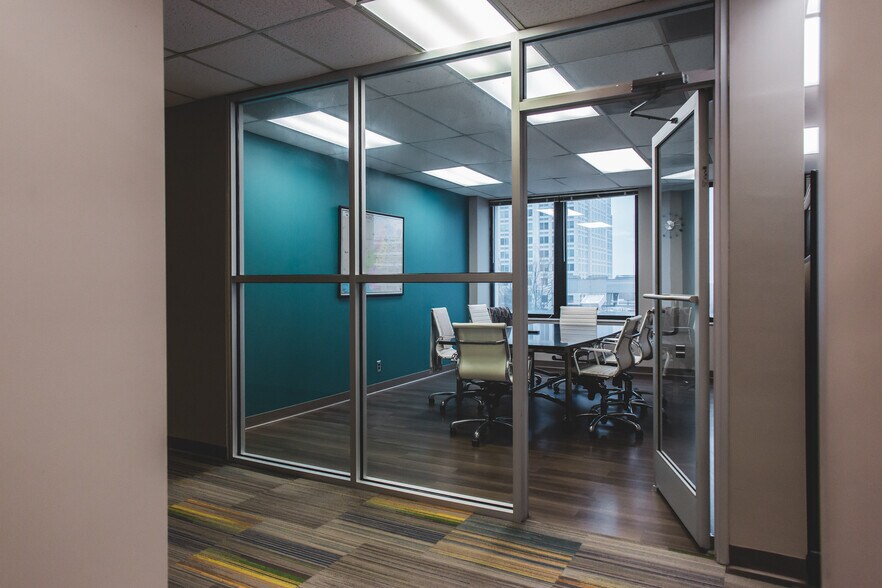 More Photos Of 102 W 3rd St, Winston-Salem Office For Sale