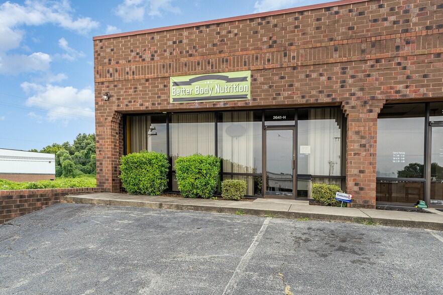 More Photos Of 2641 Randleman Rd, Greensboro Unknown For Lease