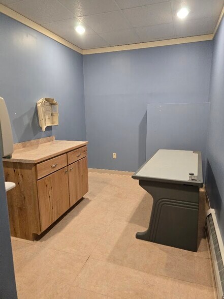 More Photos Of 87 Main St, East Millinocket Healthcare For Sale