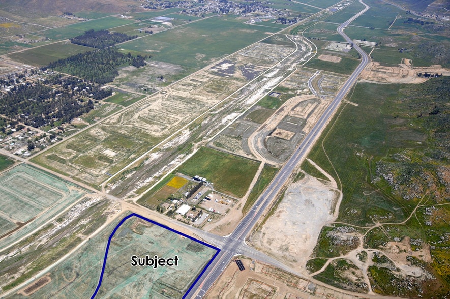 Primary Photo Of Leon Rd & Domenigoni Pky, Winchester Land For Sale
