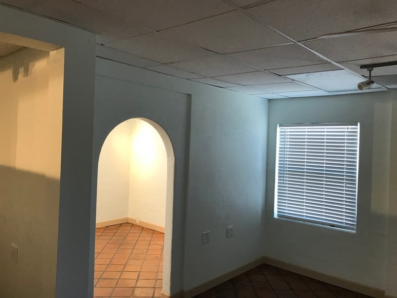 More Photos Of 3854 E Fort Lowell Rd, Tucson Freestanding For Sale