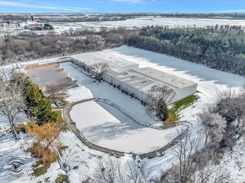 More Photos Of 311 E Corning Rd, Beecher Warehouse For Lease