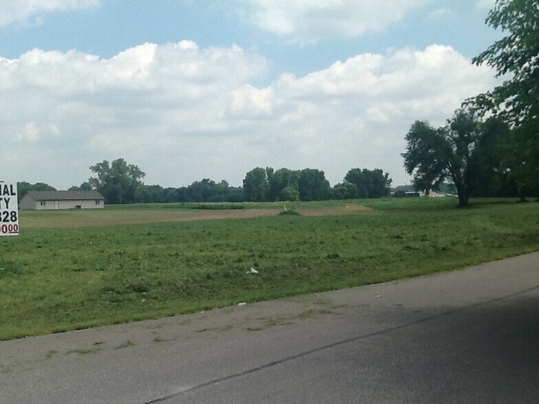 Primary Photo Of SE corner, 23rd Ave. & 23rd St., Council Bluffs Land For Sale