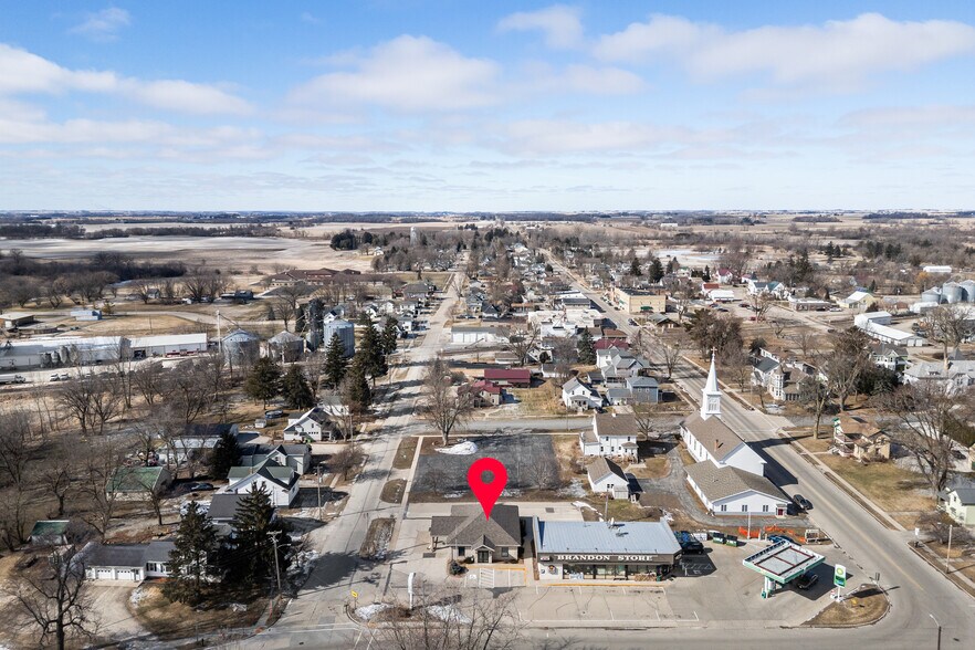 More Photos Of 102 S Woodward St, Brandon Service Station For Sale