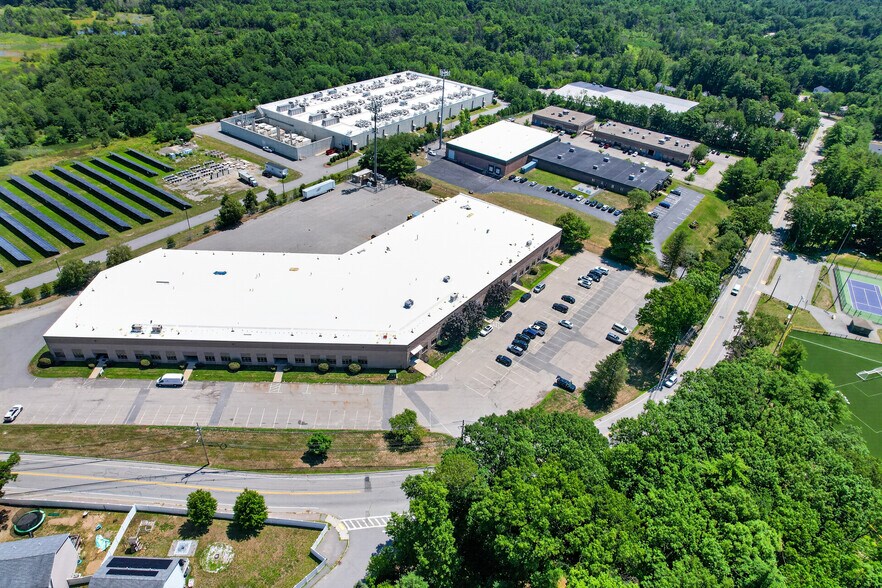 Primary Photo Of 19 Alexander Rd, Billerica Warehouse For Lease