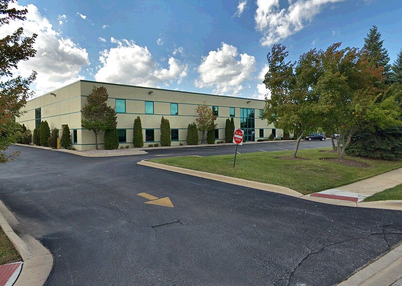 2760 Beverly Dr, Aurora, IL 60502 Industrial For Lease