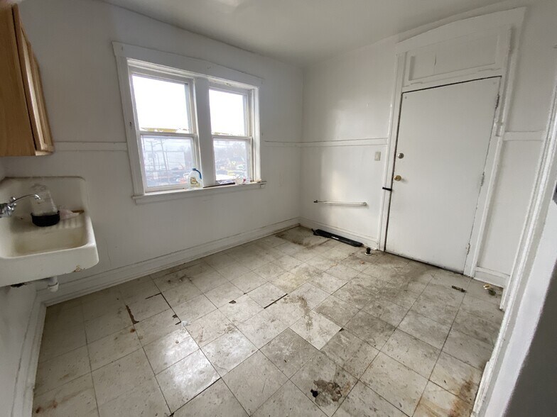 More Photos Of 4326 W 17th St, Chicago Apartments For Sale