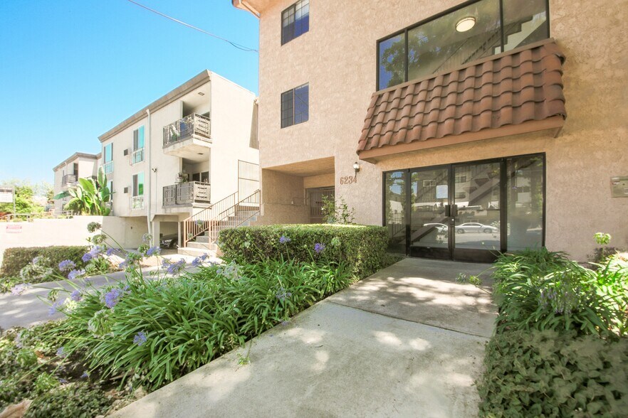 More Photos Of 6234 Woodman Ave, Van Nuys Apartments For Sale