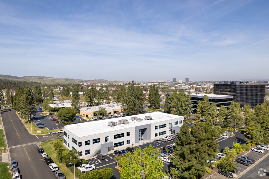 More Photos Of 23172 Plaza Pointe Dr, Laguna Hills Office For Sale