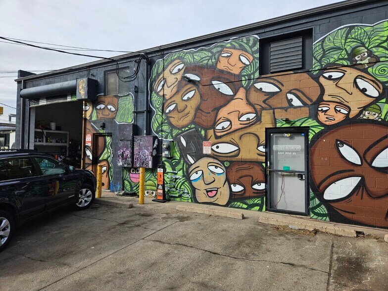 More Photos Of 2990 Larimer St, Denver Warehouse For Lease