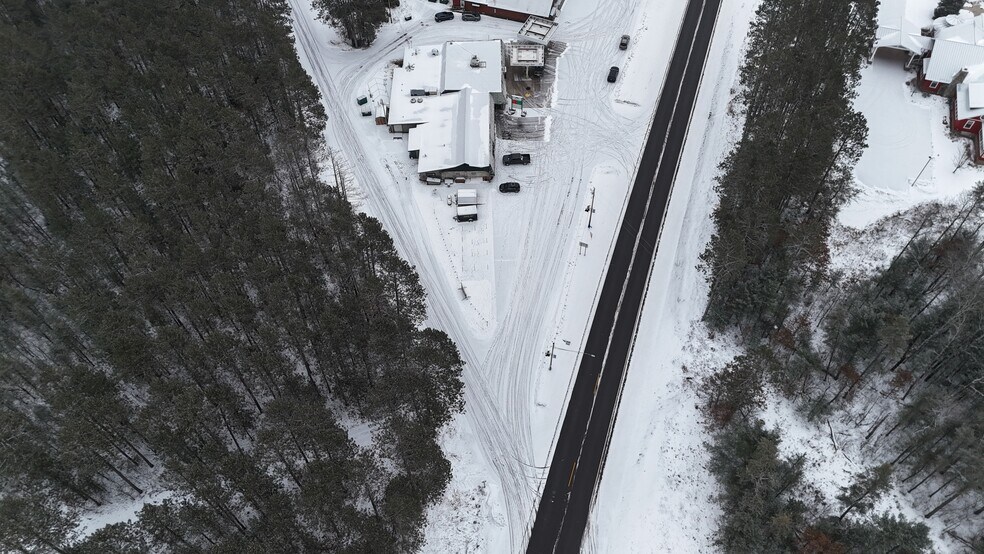 More Photos Of 5198 S US Highway 51, Manitowish Waters Service Station For Sale