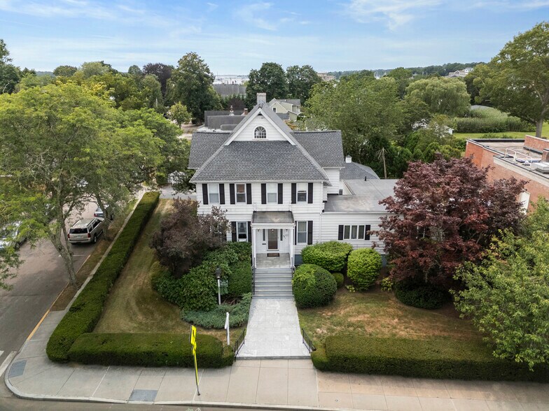 More Photos Of 32 E Main St, Mystic Office For Sale