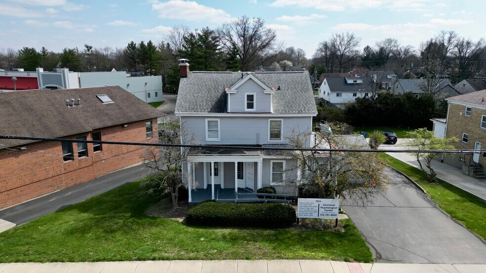 More Photos Of 7654 Montgomery Rd, Cincinnati Medical For Sale