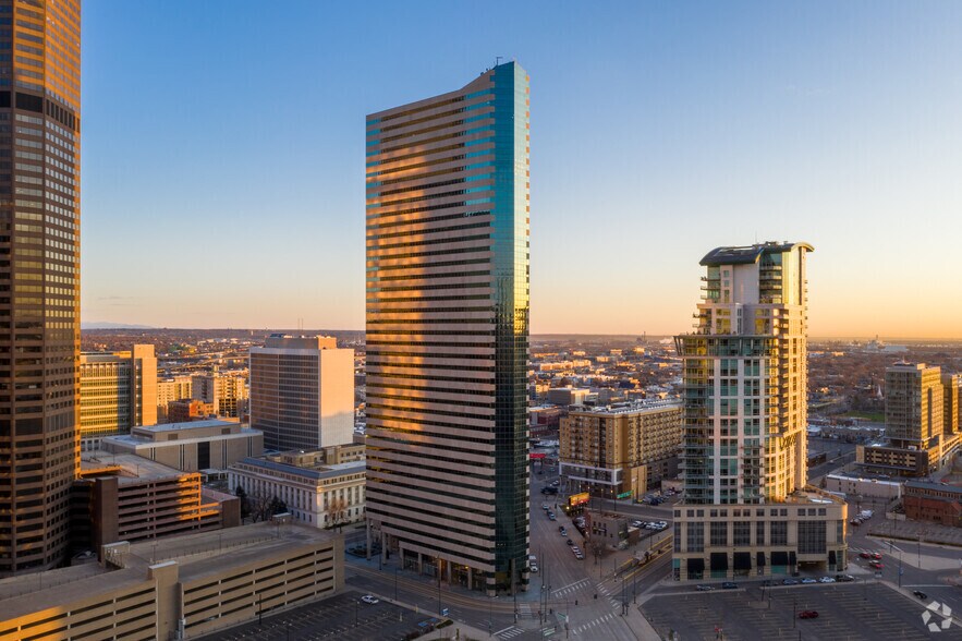 More Photos Of 1999 Broadway, Denver Office For Lease